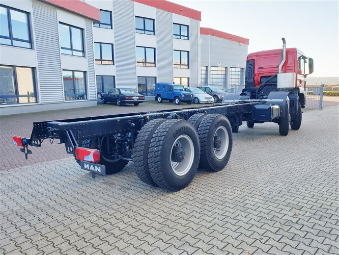 New Tanker truck MAN TGS 41.480 8X6 BB TGS 41.480 8X6 BB, ca. 25.000l mit Separatpumpe: picture 11