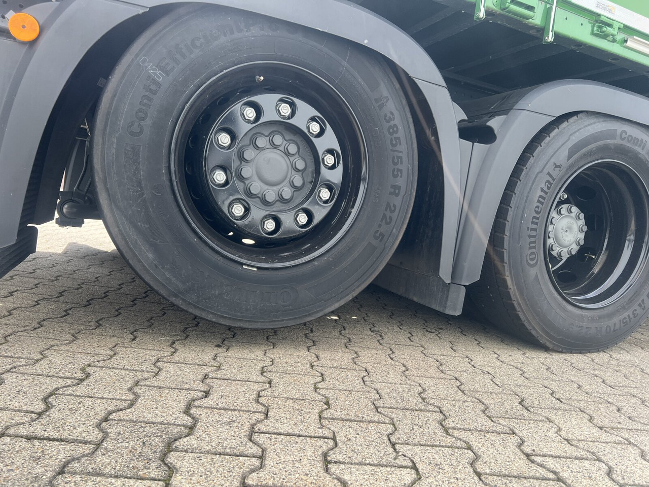Mercedes-Benz Actros 2548 L 6x2 Actros 2548 L 6x2 mit Kran Hiab X-HiDuo 228 - Crane truck: picture 5 Mercedes-Benz Actros 2548 L 6x2 Actros 2548 L 6x2 mit Kran Hiab X-HiDuo 228 - Crane truck: picture 5