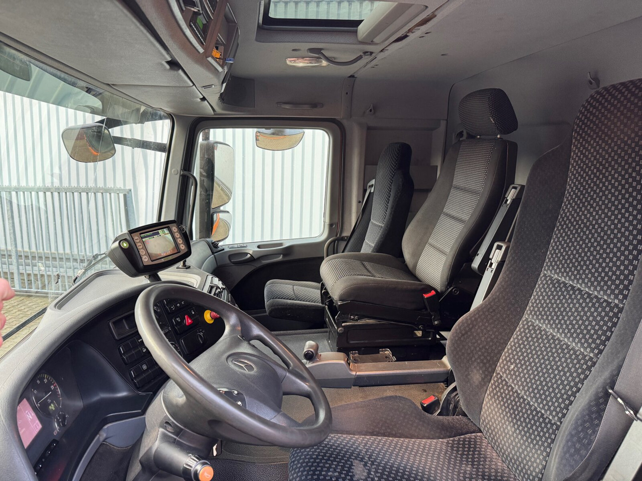 Mercedes-Benz Actros 2641/48 L 6x4 Actros 2641/48 L 6x4 - Cab chassis truck: picture 5 Mercedes-Benz Actros 2641/48 L 6x4 Actros 2641/48 L 6x4 - Cab chassis truck: picture 5