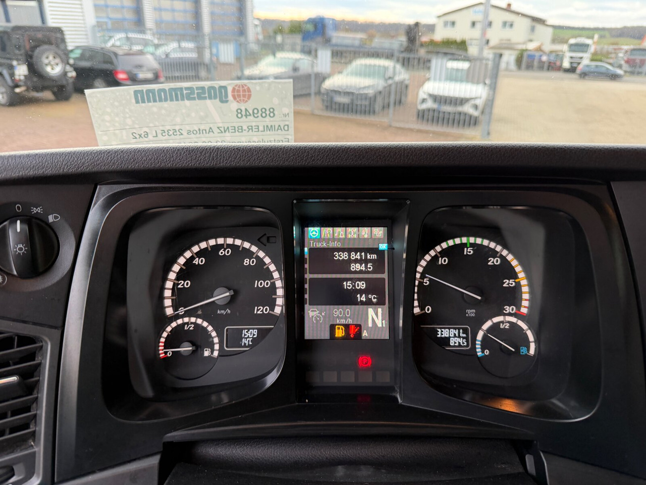 Mercedes-Benz Antos 2535 L 6x2 Antos 2535 L 6x2, Lenk-/Liftachse, LBW BÄR - Box truck: picture 5 Mercedes-Benz Antos 2535 L 6x2 Antos 2535 L 6x2, Lenk-/Liftachse, LBW BÄR - Box truck: picture 5