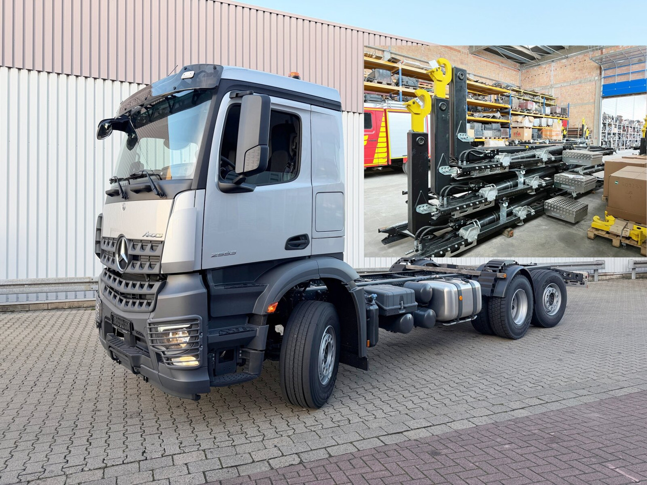 Mercedes-Benz Arocs 2553 L 6x2 Arocs 2553 L 6x2, Lenk-/Liftachse, Navi, MultimediaCockpit, Motorabtrieb - Hook lift truck: picture 1 Mercedes-Benz Arocs 2553 L 6x2 Arocs 2553 L 6x2, Lenk-/Liftachse, Navi, MultimediaCockpit, Motorabtrieb - Hook lift truck: picture 1