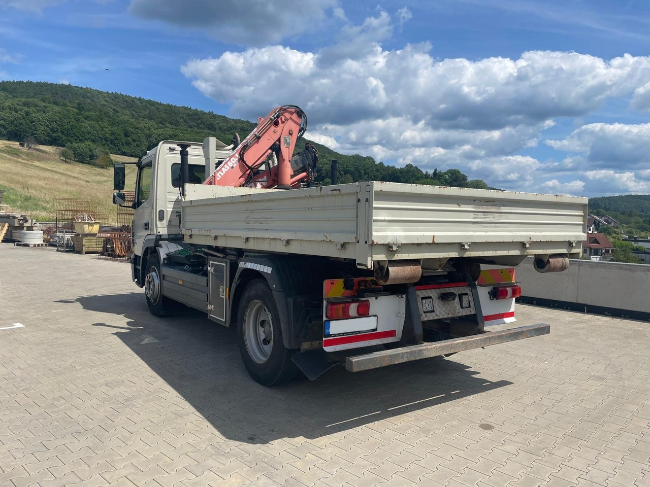 Mercedes-Benz Atego 1224 K 4x2 Atego 1224 K 4x2 - Hook lift truck: picture 3 Mercedes-Benz Atego 1224 K 4x2 Atego 1224 K 4x2 - Hook lift truck: picture 3
