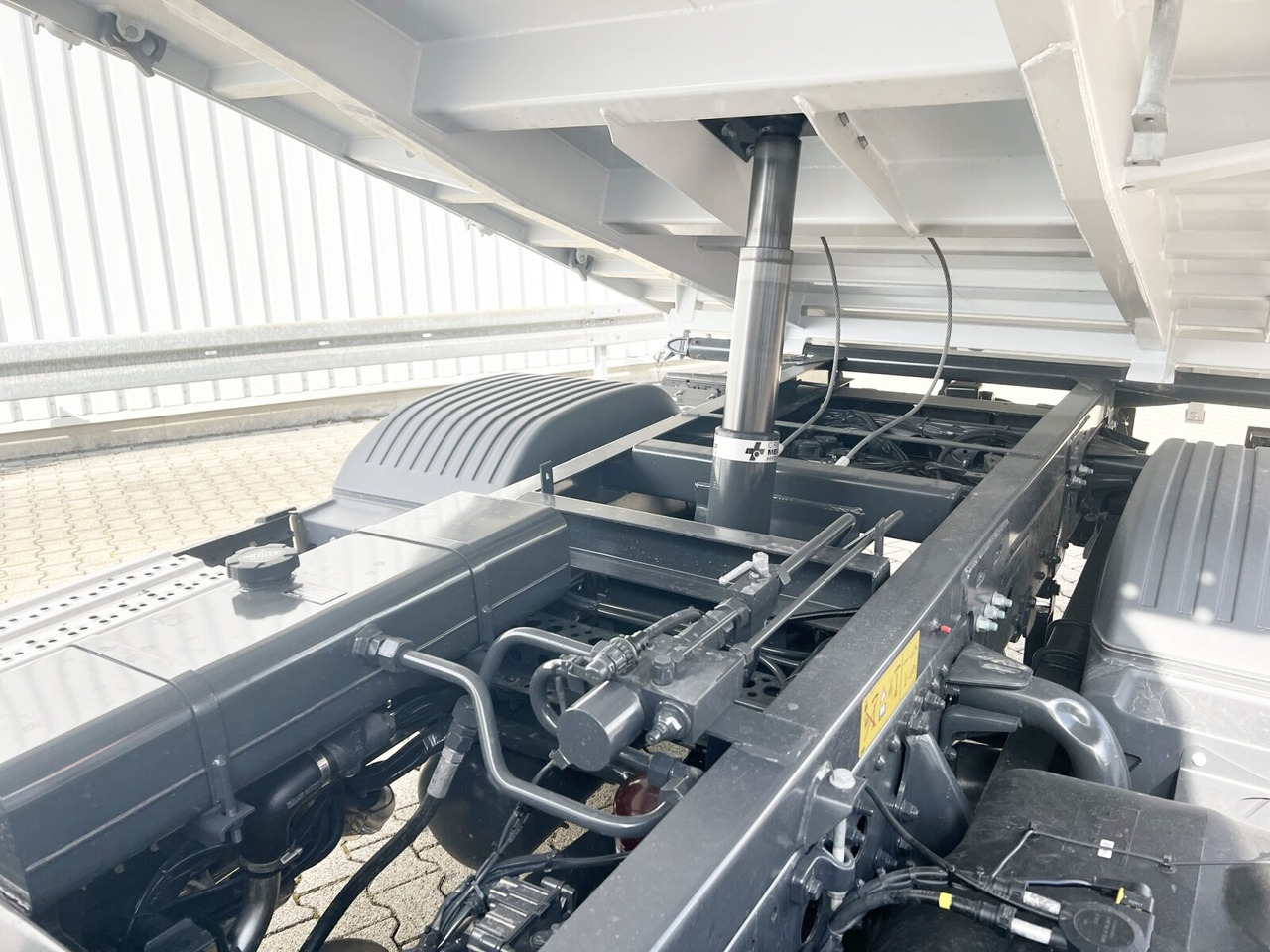 New Cab chassis truck Mercedes-Benz Atego 818/23 K 4x2 Atego 818/23 4x2, 2x AHK, Meiller-Kipper, mehrfach Vorhanden!: picture 13