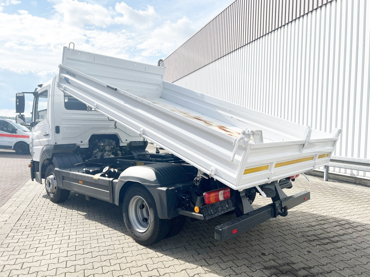 New Cab chassis truck Mercedes-Benz Atego 818/23 K 4x2 Atego 818/23 4x2, 2x AHK, Meiller-Kipper, mehrfach Vorhanden!: picture 10