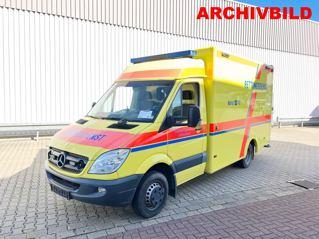 Mercedes-Benz Sprinter 516 CDI 4x4 Sprinter 516 CDI 4x4, Rettungswagen - Panel van: picture 1 Mercedes-Benz Sprinter 516 CDI 4x4 Sprinter 516 CDI 4x4, Rettungswagen - Panel van: picture 1