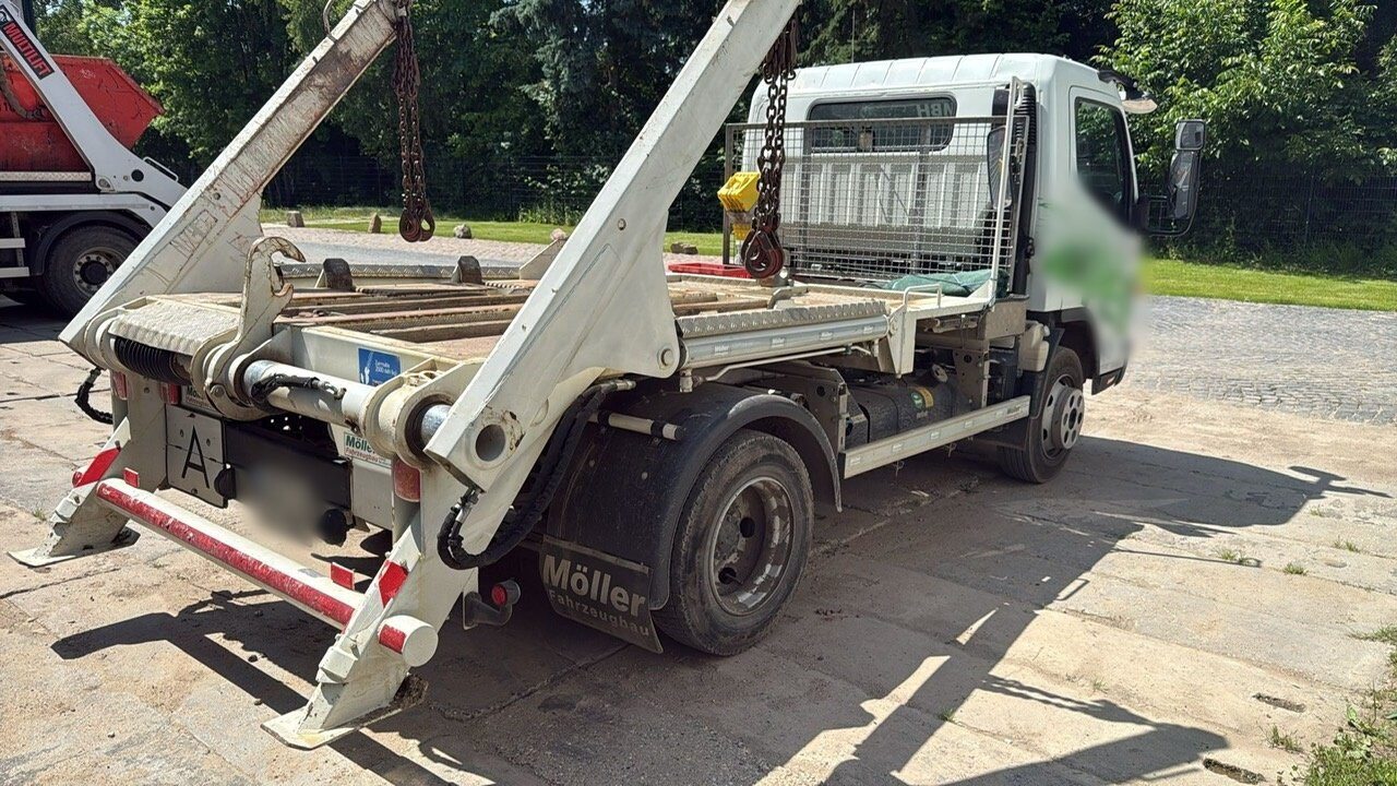Mitsubishi Canter Fuso 7C15 4x2 Canter Fuso 7C15 4x2, Tele-Absetzer, Vereiterbar bis 10m³ - Skip loader truck: picture 5 Mitsubishi Canter Fuso 7C15 4x2 Canter Fuso 7C15 4x2, Tele-Absetzer, Vereiterbar bis 10m³ - Skip loader truck: picture 5