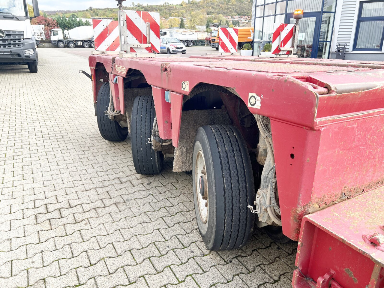 Nooteboom Euro-64-13 Euro-64-13, Jeepdolly, Tiefbett, Verbr. auf 3,2m, hydr. Lenkung - Low loader semi-trailer: picture 3 Nooteboom Euro-64-13 Euro-64-13, Jeepdolly, Tiefbett, Verbr. auf 3,2m, hydr. Lenkung - Low loader semi-trailer: picture 3