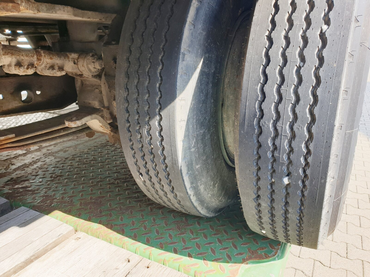 P 528/803-01 BLUMHARDT P 528/803-01, 3-Achs Satteltieflader, Ex- leasing P 528/803-01 BLUMHARDT P 528/803-01, 3-Achs Satteltieflader, Ex-: picture 15 P 528/803-01 BLUMHARDT P 528/803-01, 3-Achs Satteltieflader, Ex- leasing P 528/803-01 BLUMHARDT P 528/803-01, 3-Achs Satteltieflader, Ex-: picture 15