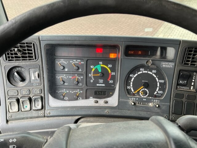 Scania 124G 420 4x2 124G 420 4x2, Retarder - Cab chassis truck: picture 3 Scania 124G 420 4x2 124G 420 4x2, Retarder - Cab chassis truck: picture 3