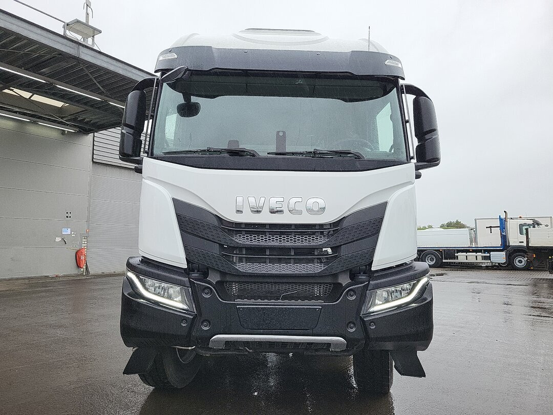 T-Way AT410T51/58 8x4 T-Way AT410T51/58 8x4, Retarder, Nebenantrieb, 4x VORHANDEN! leasing T-Way AT410T51/58 8x4 T-Way AT410T51/58 8x4, Retarder, Nebenantrieb, 4x VORHANDEN!: picture 11