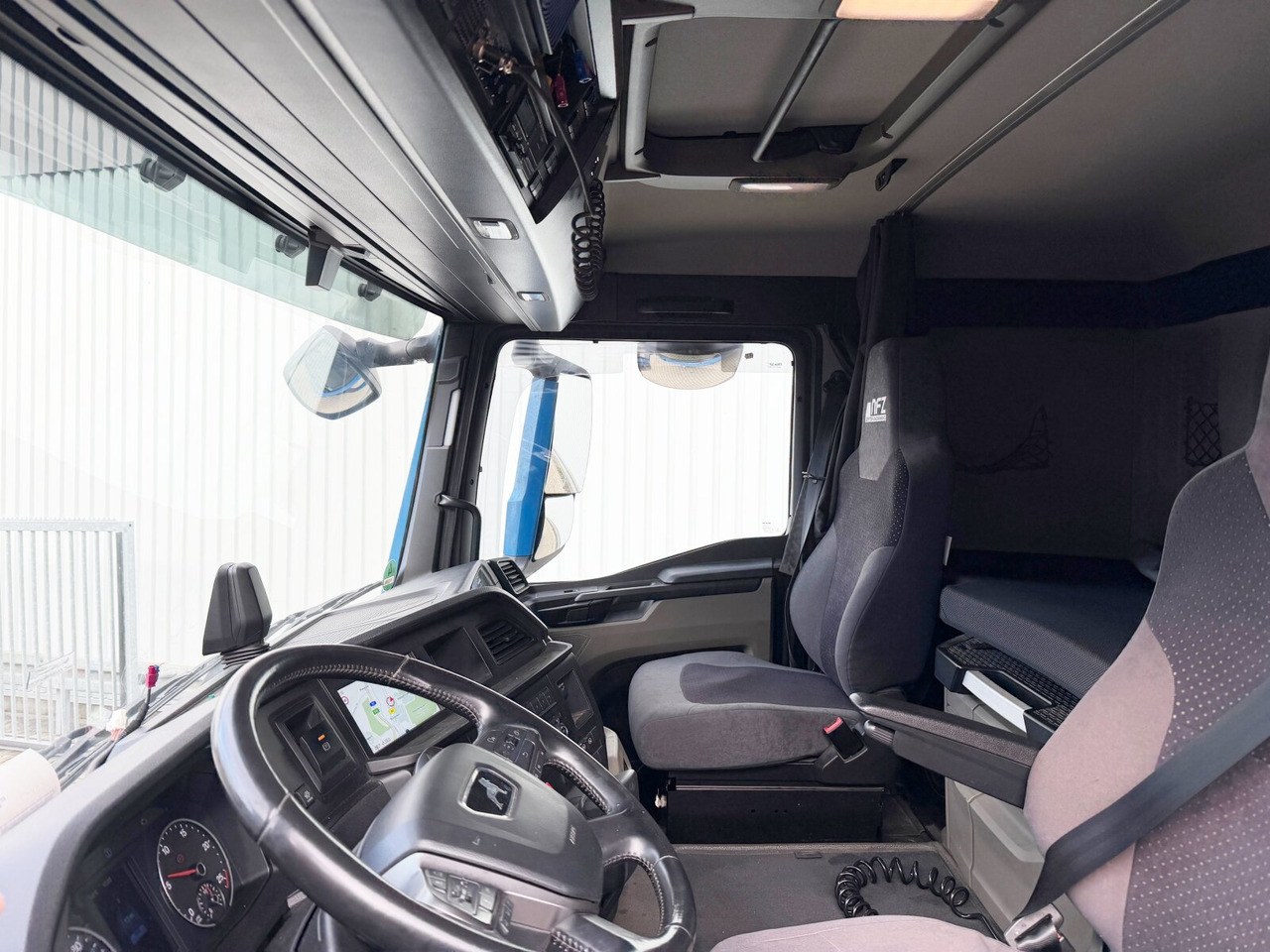 MAN TGS 18.510 4x4H BLS TGS 18.510 4x4H BLS, HydroDrive, PriTarder, Navi, Hydraulik - Tractor unit: picture 2 MAN TGS 18.510 4x4H BLS TGS 18.510 4x4H BLS, HydroDrive, PriTarder, Navi, Hydraulik - Tractor unit: picture 2