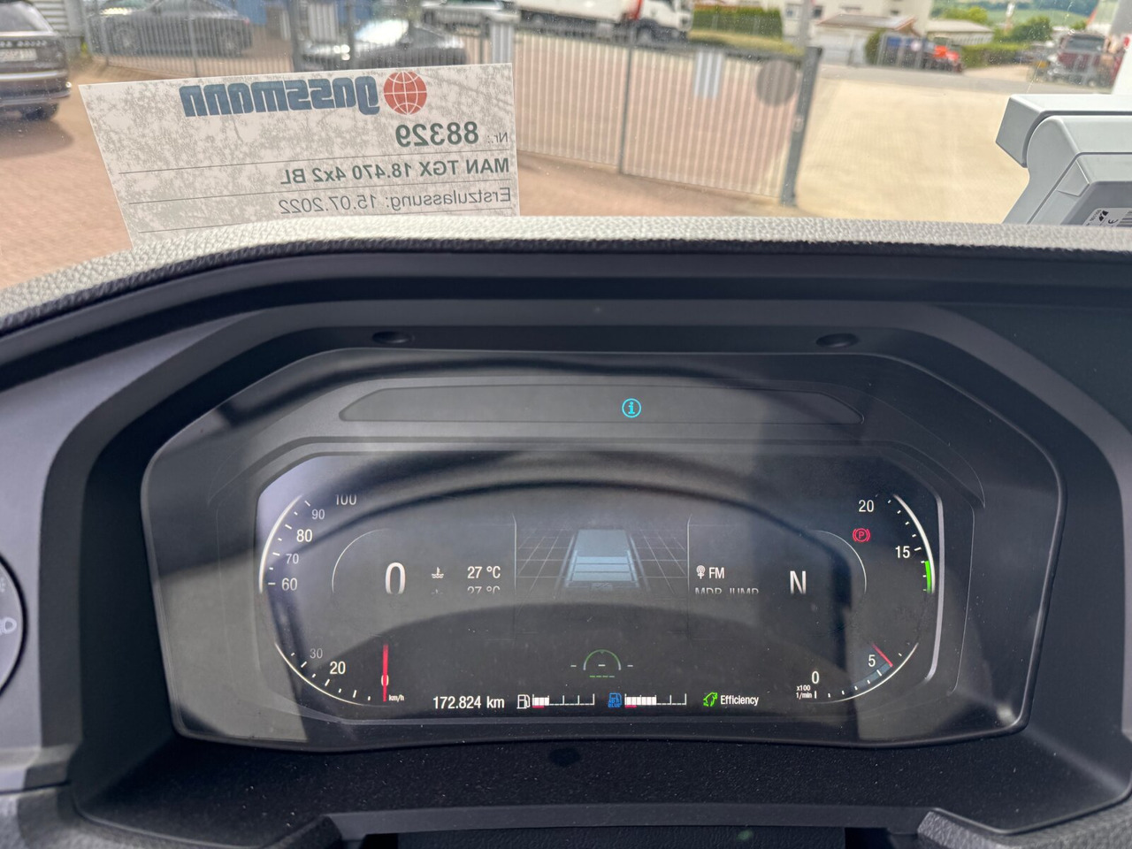 MAN TGX 18.470 4x2 BL TGX 18.470 4x2 BL, Retarder, Navi - Tractor unit: picture 3 MAN TGX 18.470 4x2 BL TGX 18.470 4x2 BL, Retarder, Navi - Tractor unit: picture 3