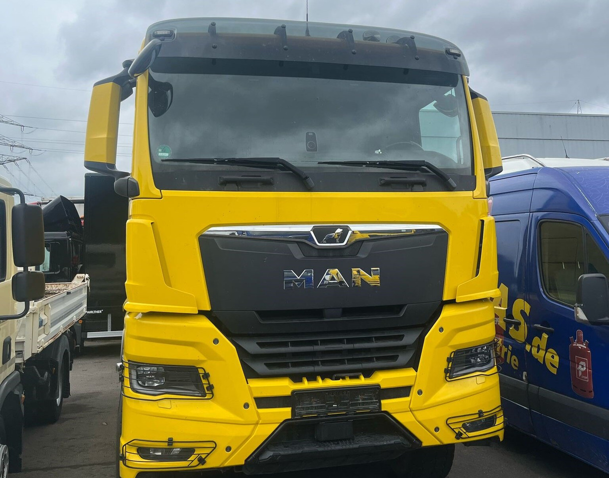 MAN TGX 18.510 4X4H BL SA TGX 18.510 4X4H BL SA, PriTarder, HydroDrive, Navi, LED, Kipphydraulik - Tractor unit: picture 3 MAN TGX 18.510 4X4H BL SA TGX 18.510 4X4H BL SA, PriTarder, HydroDrive, Navi, LED, Kipphydraulik - Tractor unit: picture 3
