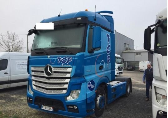 Mercedes-Benz - 1845 - Tractor unit: picture 3 Mercedes-Benz - 1845 - Tractor unit: picture 3
