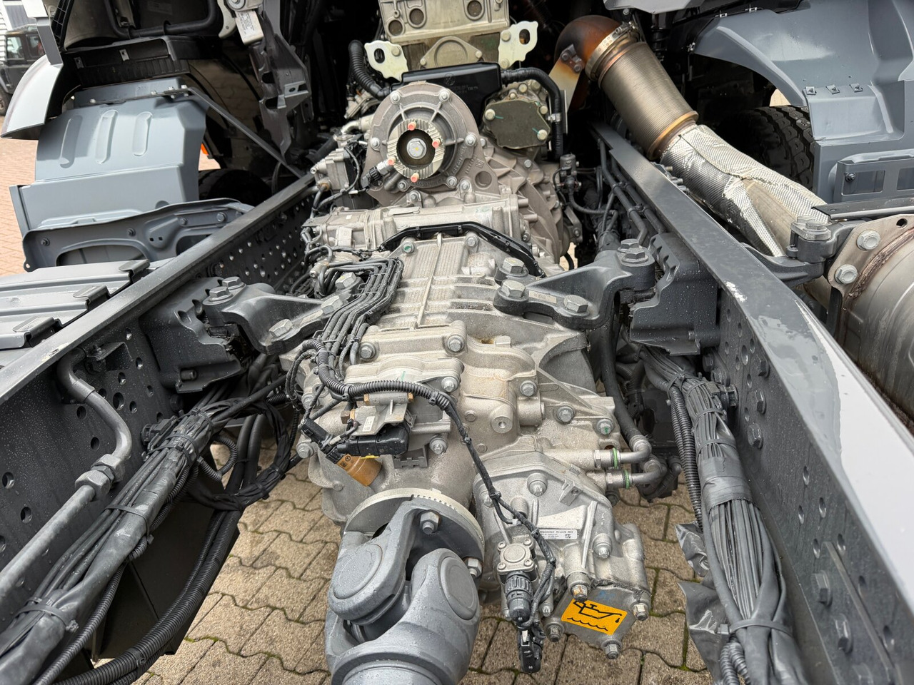 Mercedes-Benz Arocs 1840 K 4x2 Arocs 1840 K 4x2, MultimediaCockpit, 2x Nebenantrieb, NMV & Motorabtrieb - Tractor unit: picture 2 Mercedes-Benz Arocs 1840 K 4x2 Arocs 1840 K 4x2, MultimediaCockpit, 2x Nebenantrieb, NMV & Motorabtrieb - Tractor unit: picture 2