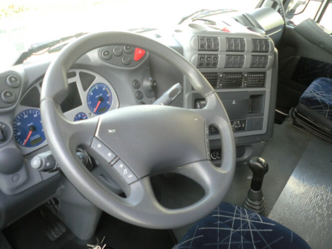 Tractor unit Stralis 440S45T/P 4x2 Stralis 440S45T/P 4x2: picture 10 Tractor unit Stralis 440S45T/P 4x2 Stralis 440S45T/P 4x2: picture 10