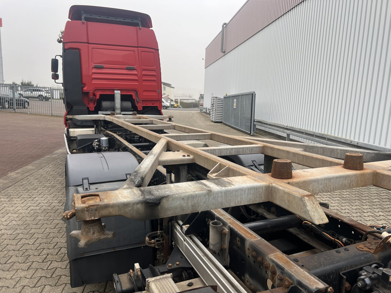 MAN TGA 18.320 4x2 LL TGA 18.320 4x2 LL, LBW faltbar - Truck: picture 3 MAN TGA 18.320 4x2 LL TGA 18.320 4x2 LL, LBW faltbar - Truck: picture 3