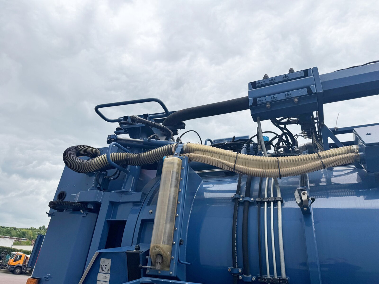 Truck Mercedes-Benz Arocs 1843 L 4x2 Arocs 1843 L 4x2, Müller Canalmaster ca. 8m³, Standheizung, Funk: picture 12