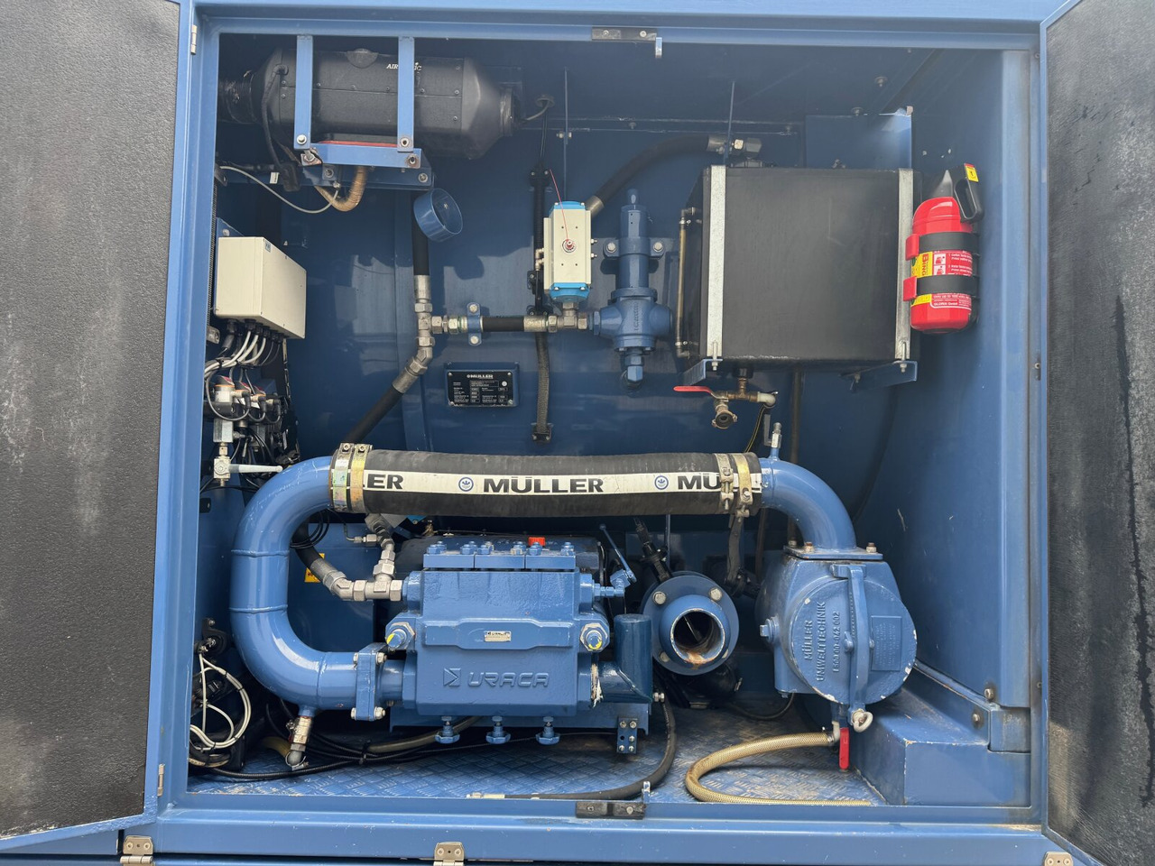 Truck Mercedes-Benz Arocs 1843 L 4x2 Arocs 1843 L 4x2, Müller Canalmaster ca. 8m³, Standheizung, Funk: picture 10