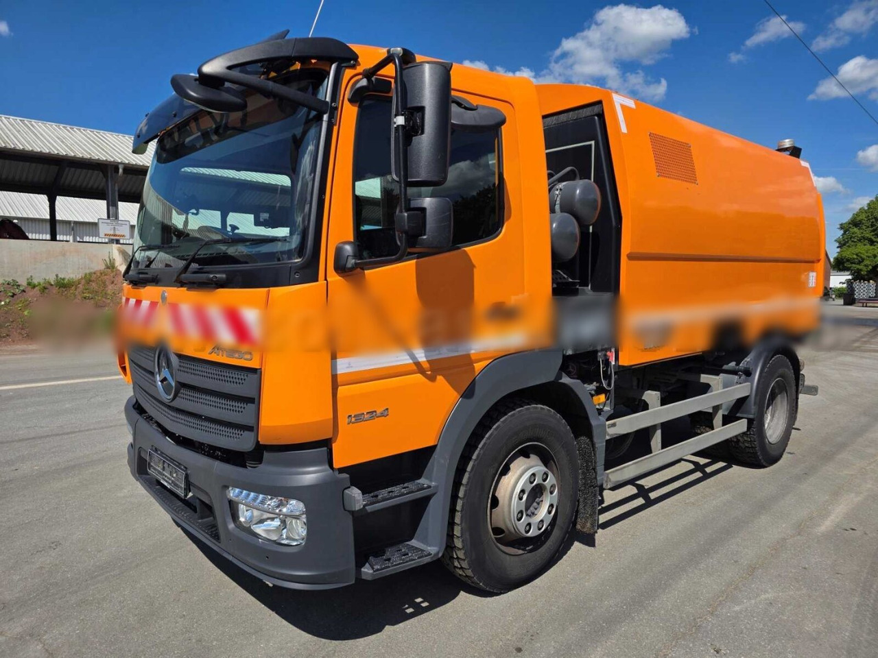 Mercedes-Benz Atego 1524 LKO 4x2 Atego 1524 LKO 4x2, Kehrmaschine FAUN Viajet 6RH - Truck: picture 3 Mercedes-Benz Atego 1524 LKO 4x2 Atego 1524 LKO 4x2, Kehrmaschine FAUN Viajet 6RH - Truck: picture 3