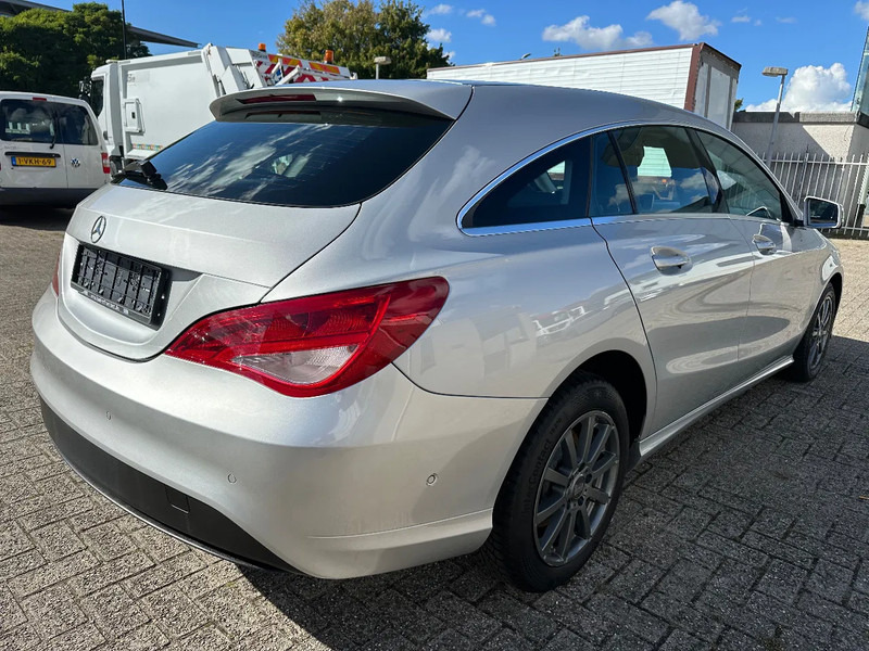 Mercedes-Benz CLA-Klasse 200 D - SHOOTING BRAKE + STANDKLIMA + NAVI - Car: picture 5 Mercedes-Benz CLA-Klasse 200 D - SHOOTING BRAKE + STANDKLIMA + NAVI - Car: picture 5