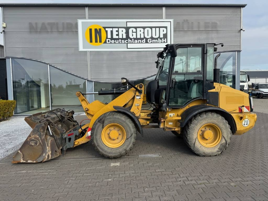 CAT 908 H - Wheel loader: picture 1 CAT 908 H - Wheel loader: picture 1