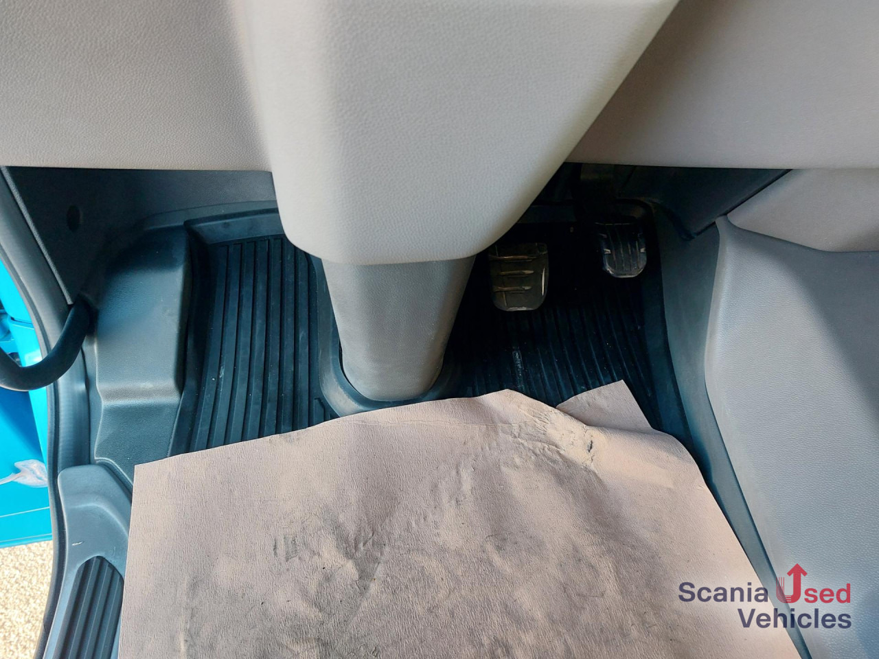 SCANIA R 450 B6x2*4NA - Tipper: picture 4 SCANIA R 450 B6x2*4NA - Tipper: picture 4