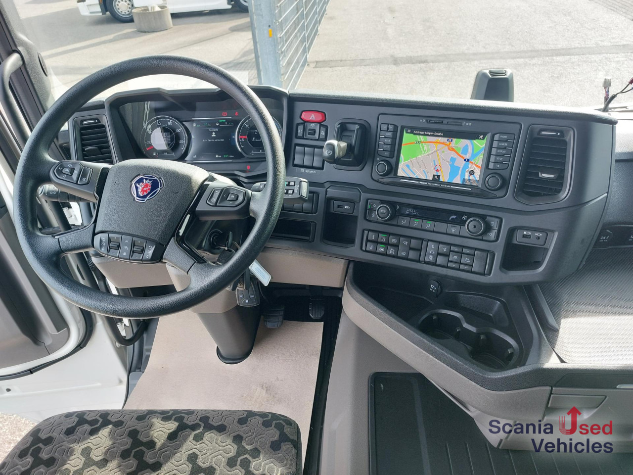 SCANIA R 460 A4x2NA - Kipphydraulik!!! - Tractor unit: picture 4 SCANIA R 460 A4x2NA - Kipphydraulik!!! - Tractor unit: picture 4