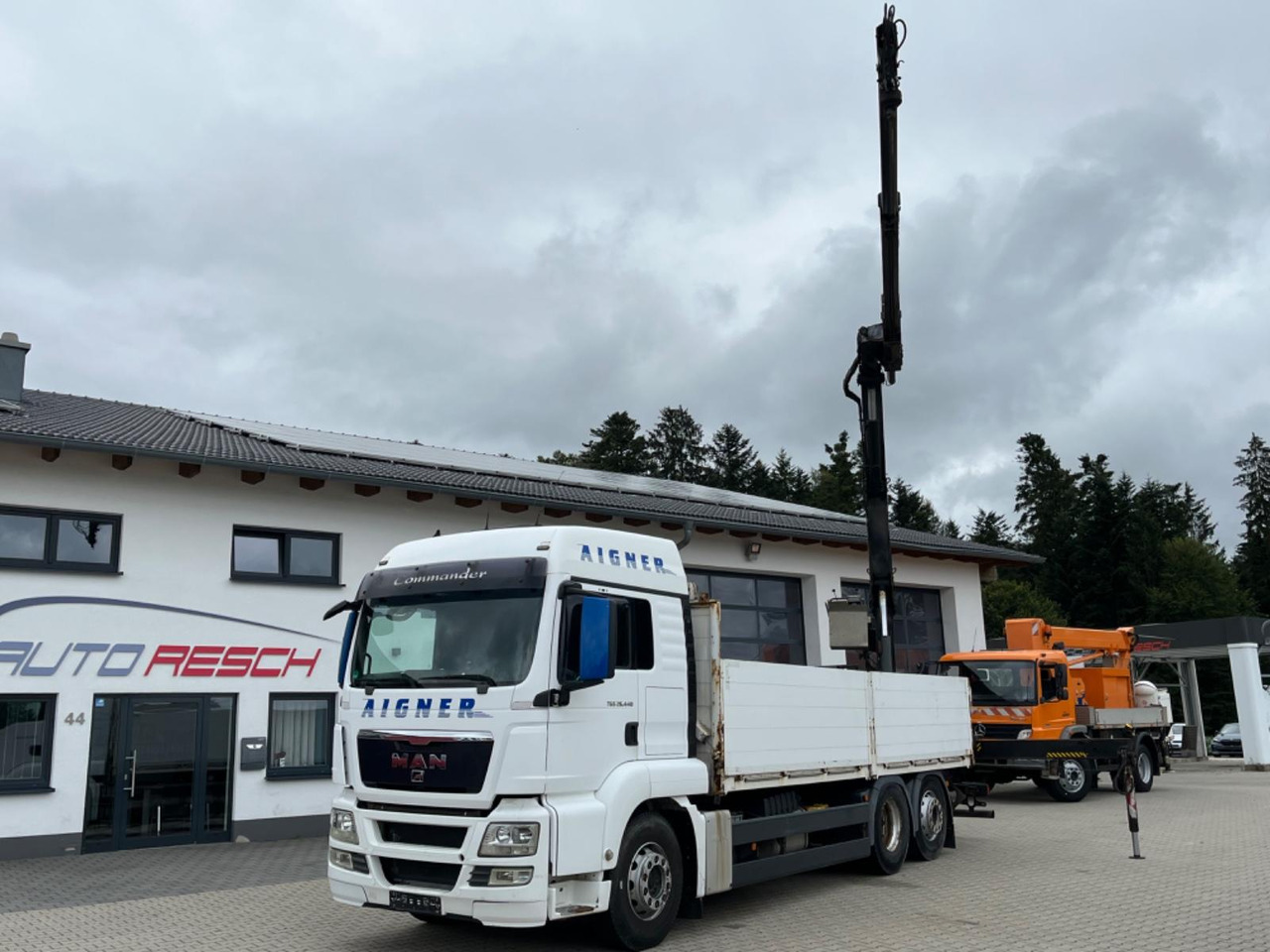 MAN TGS 26.440 Baustoff mit HIAB XS 166 Kran MAN TGS 26.440 Baustoff mit HIAB XS 166 Kran - Dropside/ Flatbed truck, Crane truck: picture 1 MAN TGS 26.440 Baustoff mit HIAB XS 166 Kran MAN TGS 26.440 Baustoff mit HIAB XS 166 Kran - Dropside/ Flatbed truck, Crane truck: picture 1