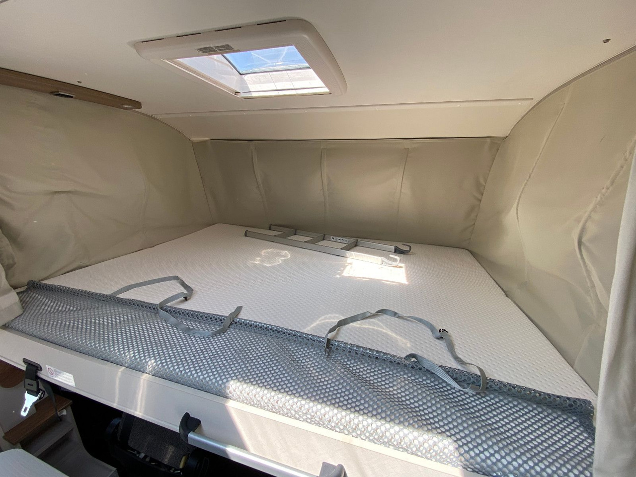 Integrated motorhome Dethleffs Trend I 7057 EB,Automatik: picture 18