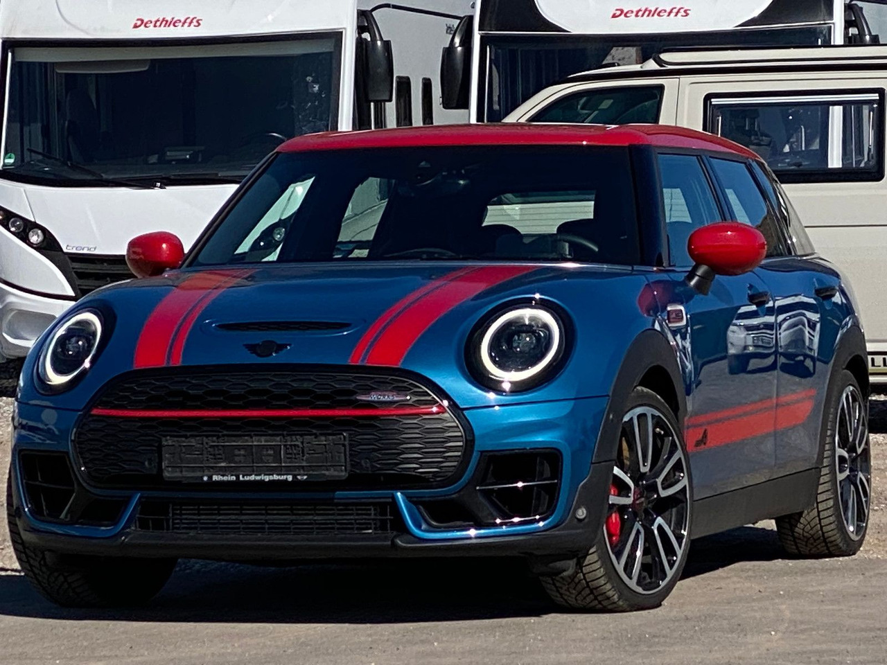 MINIClubman JCW John Cooper Works Trim All4 - Sedan: picture 2 MINIClubman JCW John Cooper Works Trim All4 - Sedan: picture 2