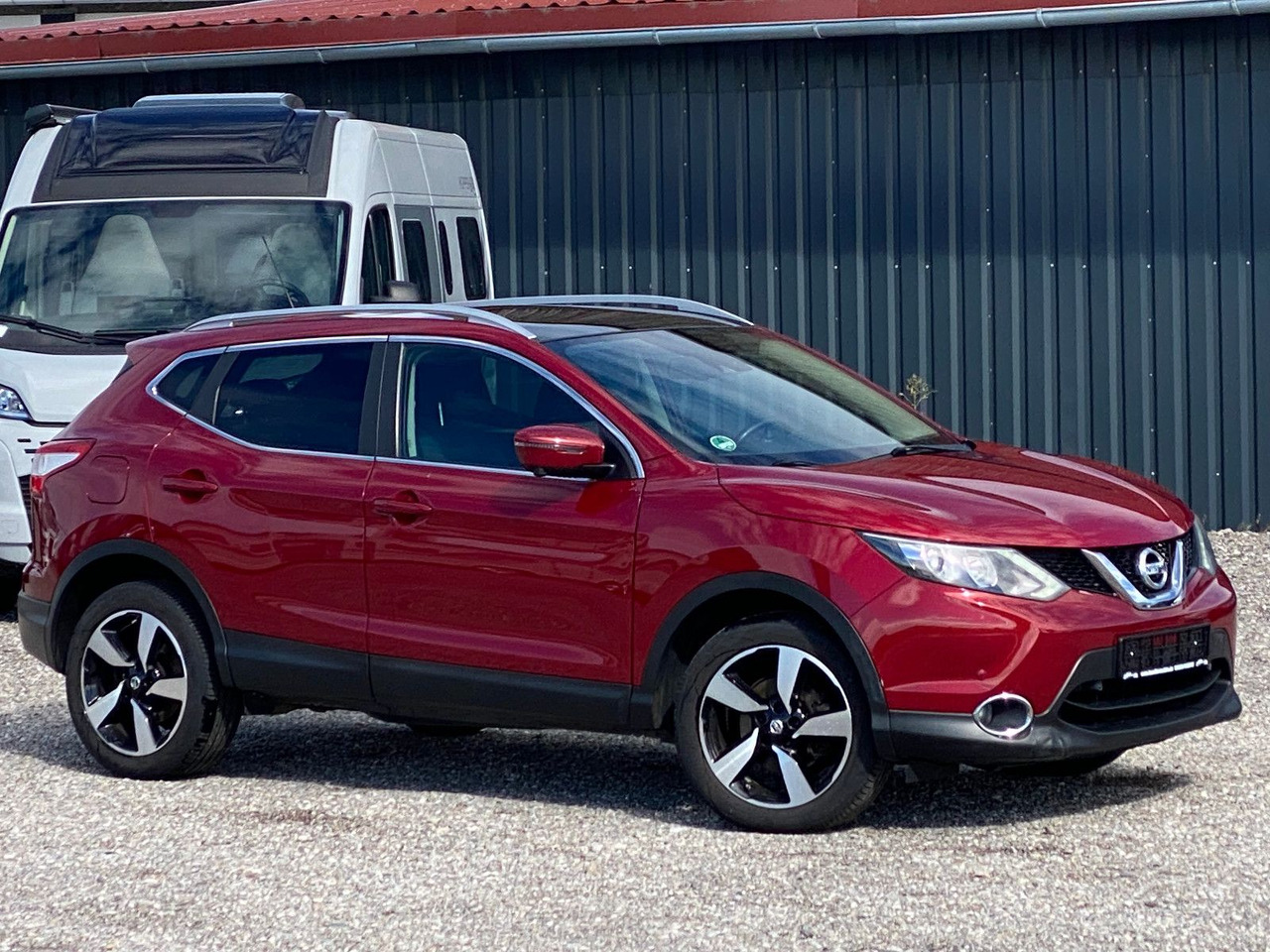 Nissan Qashqai 360° 4x4 - SUV: picture 4 Nissan Qashqai 360° 4x4 - SUV: picture 4