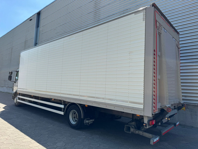 Renault D16 / 133,000 KM Only..!! Tail Lift / TUV: 1-2026 / Belgium Truck - Box truck: picture 2 Renault D16 / 133,000 KM Only..!! Tail Lift / TUV: 1-2026 / Belgium Truck - Box truck: picture 2