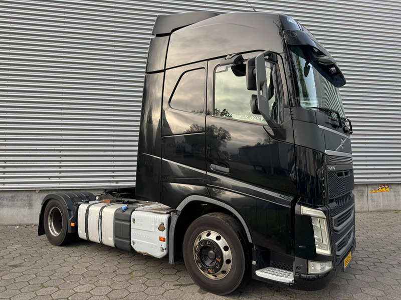 Volvo FH 420 / I-Shift / ADR / 2 Tanks / Euro 6 / NL Truck - Tractor unit: picture 2 Volvo FH 420 / I-Shift / ADR / 2 Tanks / Euro 6 / NL Truck - Tractor unit: picture 2