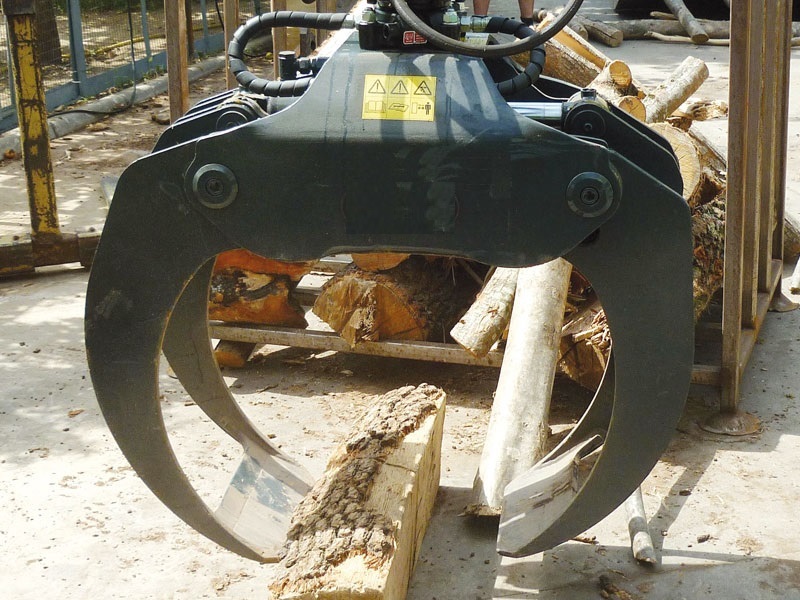 DEMOQ DP042 Log Grab 400 kg - Grapple for Construction machinery: picture 5 DEMOQ DP042 Log Grab 400 kg - Grapple for Construction machinery: picture 5