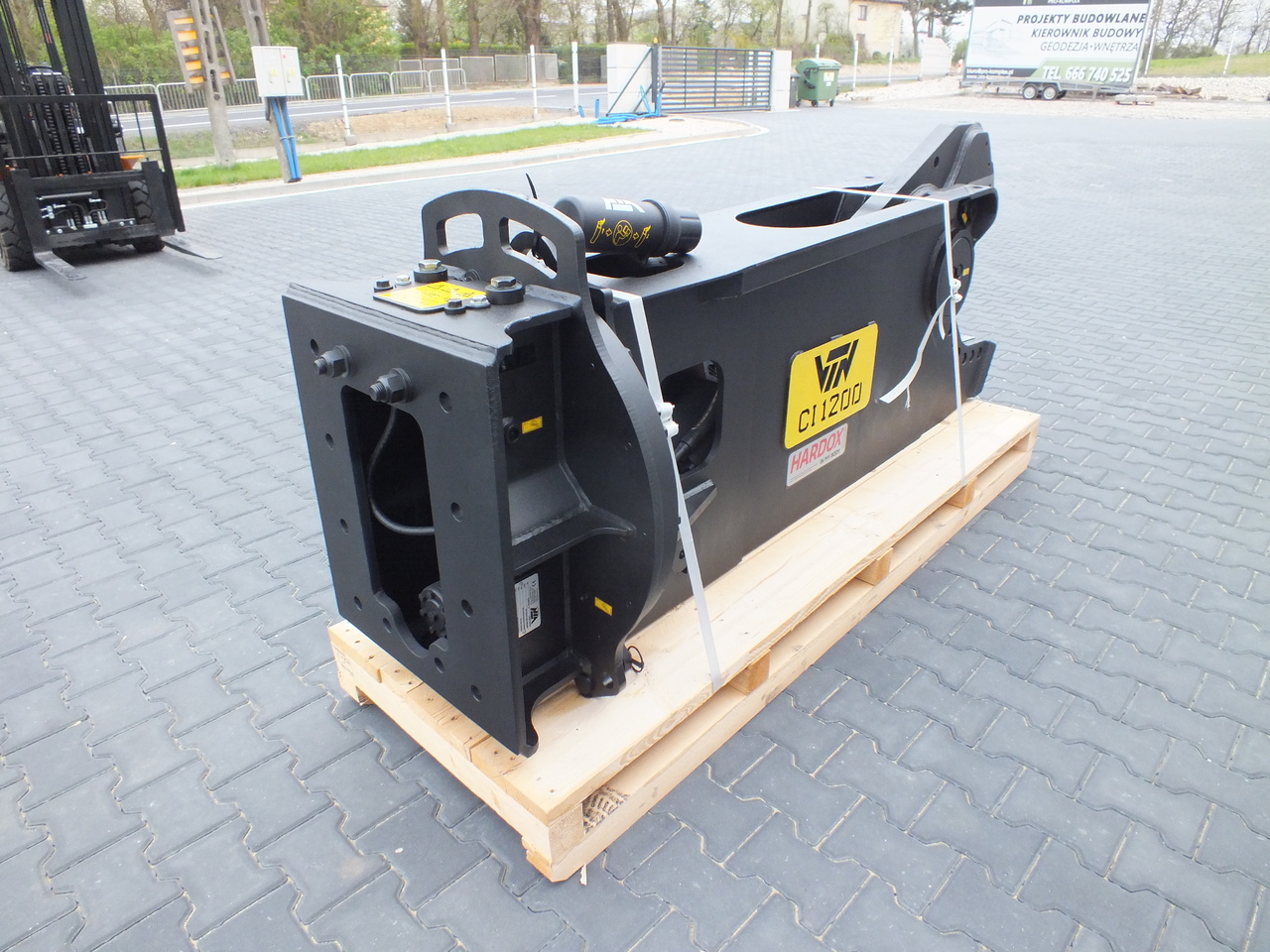 VTN CI 1200 Hydraulic scrap metal shear 1310 kg - Demolition shears for Excavator: picture 2 VTN CI 1200 Hydraulic scrap metal shear 1310 kg - Demolition shears for Excavator: picture 2