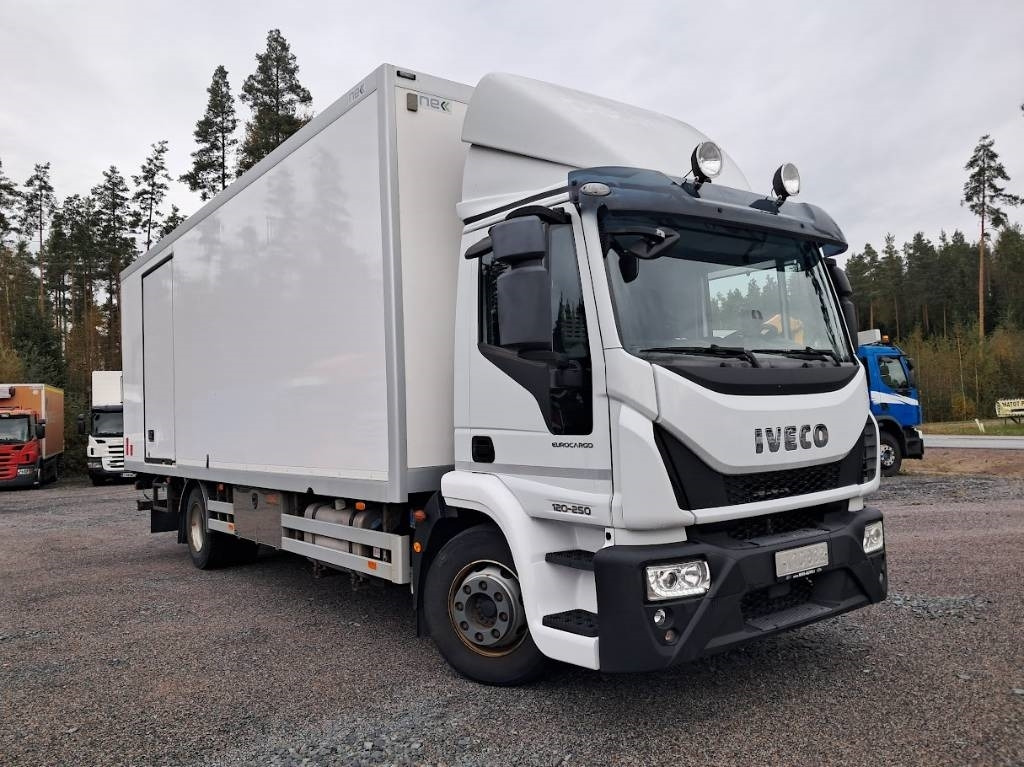 Iveco Eurocargo 120-250 Umpikori SSC-Heat System - Box truck: picture 2 Iveco Eurocargo 120-250 Umpikori SSC-Heat System - Box truck: picture 2