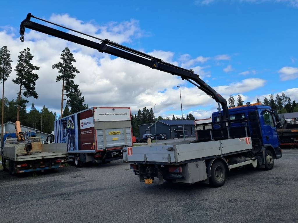 MAN TGL 8.150 Hiab 066-2 10v tarkastettu - Crane truck: picture 3 MAN TGL 8.150 Hiab 066-2 10v tarkastettu - Crane truck: picture 3