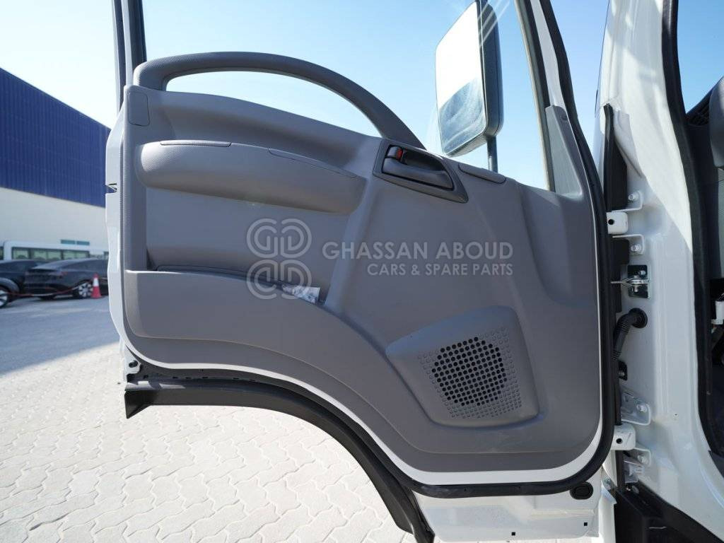 Cab chassis truck ISUZU NPR 85H STANDARD CHASSIS PAYLOAD 4.2 TON APPROX SINGLE CAB WITH A/C 4X2 LIGHT DUTY MY2024: picture 14