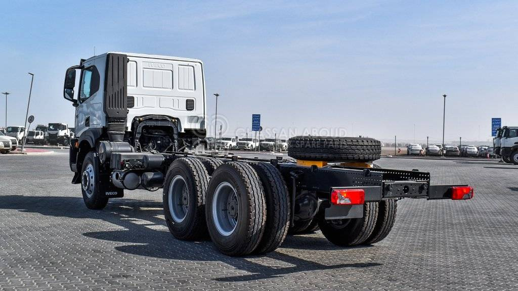 IVECO T-WAY Chassis 6×4 AT380T47H WHEELBASE 4500 MY25 - Cab chassis truck: picture 4 IVECO T-WAY Chassis 6×4 AT380T47H WHEELBASE 4500 MY25 - Cab chassis truck: picture 4
