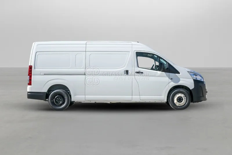Toyota Hiace HIGH ROOF - Small van: picture 2 Toyota Hiace HIGH ROOF - Small van: picture 2