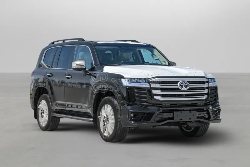 Toyota Land Cruiser 300 4x4 - SUV: picture 1 Toyota Land Cruiser 300 4x4 - SUV: picture 1