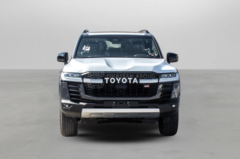 Toyota Land Cruiser 300 4x4 - SUV: picture 2 Toyota Land Cruiser 300 4x4 - SUV: picture 2