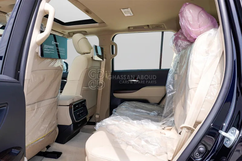 SUV Toyota Land Cruiser 300: picture 8 SUV Toyota Land Cruiser 300: picture 8