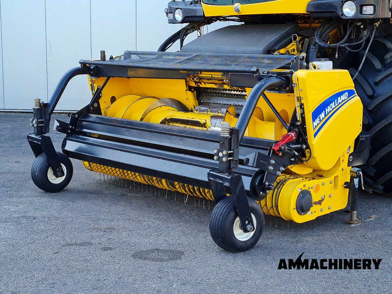 New Holland 300FP pick up - Forage harvester attachment: picture 2 New Holland 300FP pick up - Forage harvester attachment: picture 2