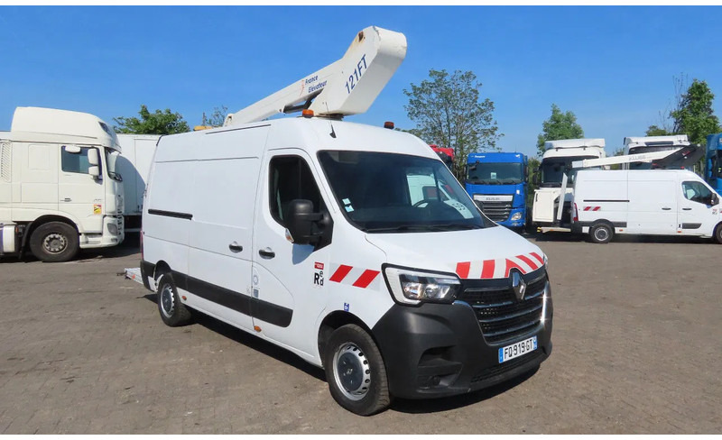 Renault Master 10,5 m, 3500 kg, euro6 - Commercial vehicle: picture 1 Renault Master 10,5 m, 3500 kg, euro6 - Commercial vehicle: picture 1