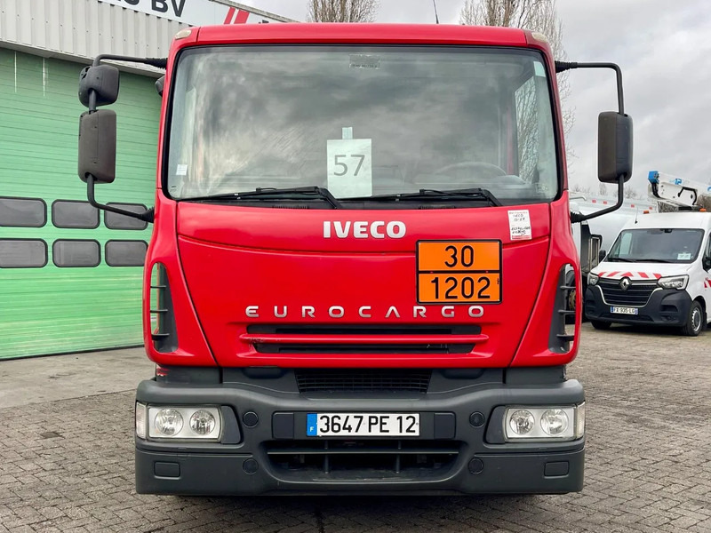 Iveco EuroCargo 150 E24 10312 L, 3 COMP, PTO FRANCE TRUCK! GREAT CONDITION! - Tanker truck: picture 4 Iveco EuroCargo 150 E24 10312 L, 3 COMP, PTO FRANCE TRUCK! GREAT CONDITION! - Tanker truck: picture 4