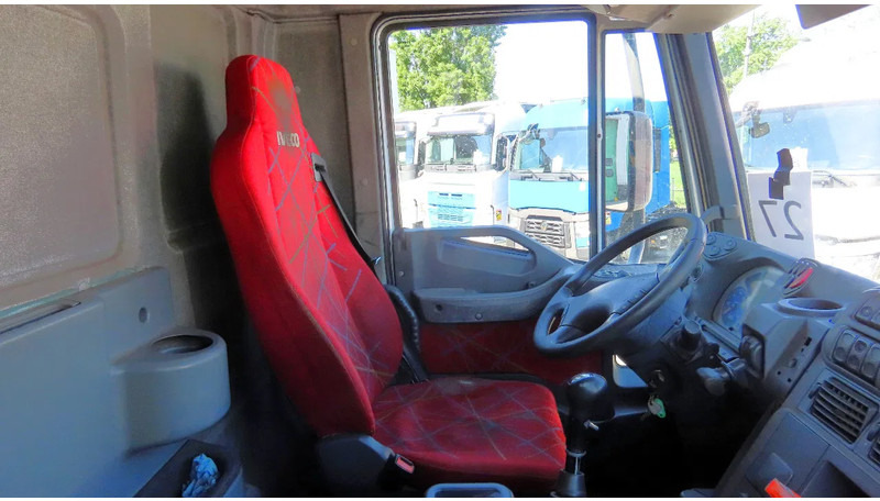 Box truck Iveco Stralis 310 8.60m box! Manual gerabox, Great state: picture 14