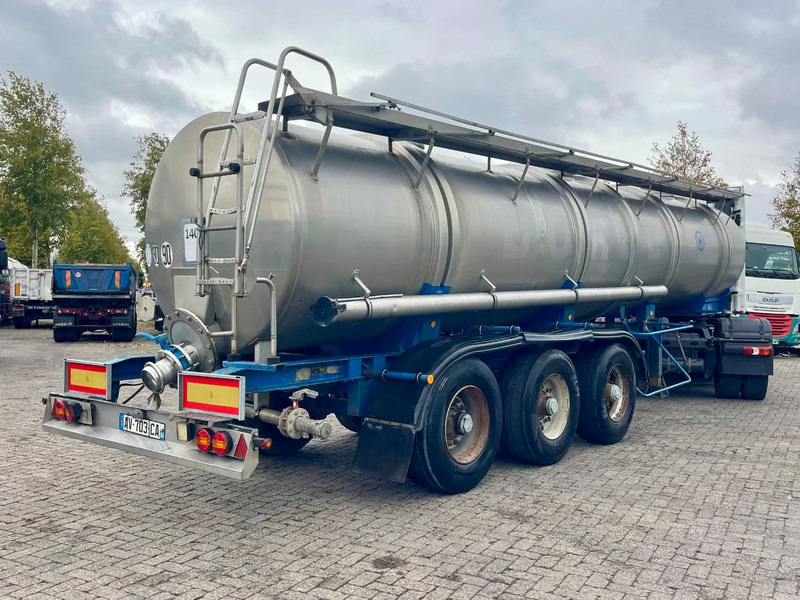 Magyar FOODS / WATER 28000 L, INOX, 1 COMP, spring susp, very good state! - Tanker semi-trailer: picture 4 Magyar FOODS / WATER 28000 L, INOX, 1 COMP, spring susp, very good state! - Tanker semi-trailer: picture 4