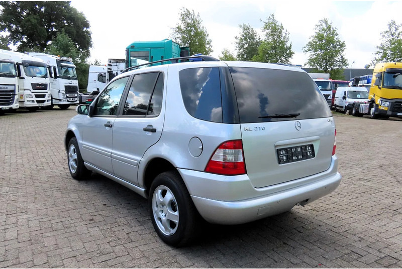 Mercedes-Benz M-Klasse ML ML 270. for export, 5 seats, real leather, Climate - Car: picture 3 Mercedes-Benz M-Klasse ML ML 270. for export, 5 seats, real leather, Climate - Car: picture 3